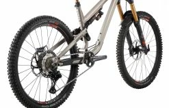 COMMENCAL META SX SIGNATURE CHAMPAGNE 9 COMMENCAL META SX SIGNATURE CHAMPAGNE -Sacoche vélo Magasin de vente 22METAAMSG 03 2000