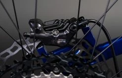 COMMENCAL META TR GLITTERY ROYAL BLUE 17 COMMENCAL META TR GLITTERY ROYAL BLUE -Sacoche vélo Magasin de vente 22METATRALCBL 07 2000