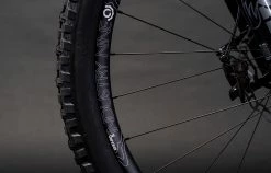 COMMENCAL META TR GLITTERY PURE WHITE -Sacoche vélo Magasin de vente 22METATRALCWH 06 2000