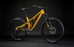 COMMENCAL T.E.M.P.O. OHLINS EDITION YELLOW -Sacoche vélo Magasin de vente 22TEMPOH 02 2000