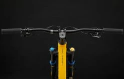 COMMENCAL T.E.M.P.O. OHLINS EDITION YELLOW -Sacoche vélo Magasin de vente 22TEMPOH 04 2000