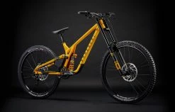 COMMENCAL SUPREME DH V5 OHLINS EDITION YELLOW -Sacoche vélo Magasin de vente 23SUPOH 02 2000