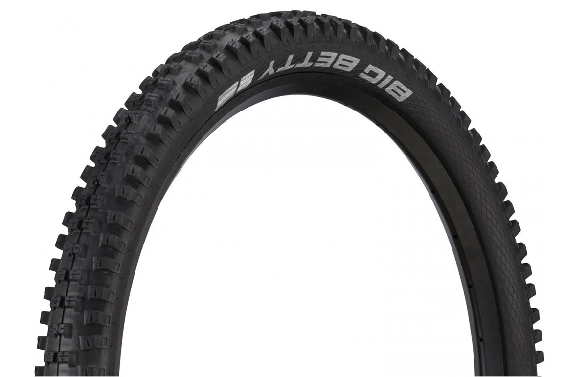 SCHWALBE BIG BETTY 29 X 2.4 BIKE PARK ADDIX 3 SCHWALBE BIG BETTY 29 X 2.4 BIKE PARK ADDIX