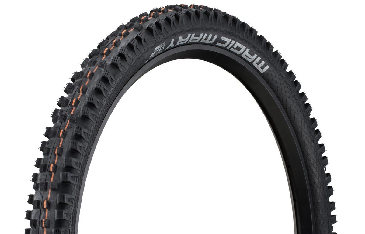 SCHWALBE MAGIC MARY 29 X 2.4 SUPER TRAIL ADDIX SOFT 3 SCHWALBE MAGIC MARY 29 X 2.4 SUPER TRAIL ADDIX SOFT