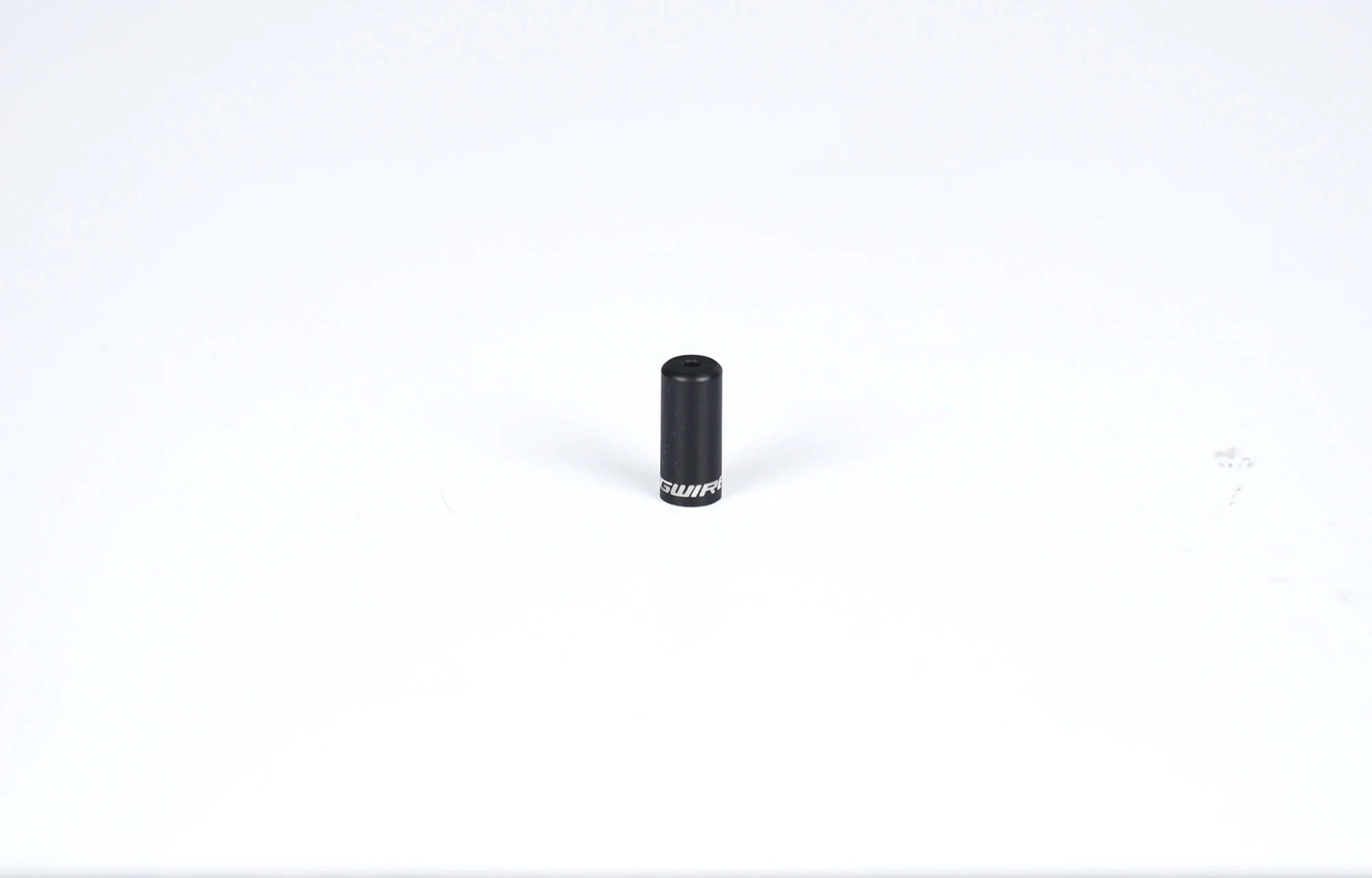 ALLOY OPEN FERRULE/BLACK W/JAGWIRE LOGO 3 ALLOY OPEN FERRULE/BLACK W/JAGWIRE LOGO